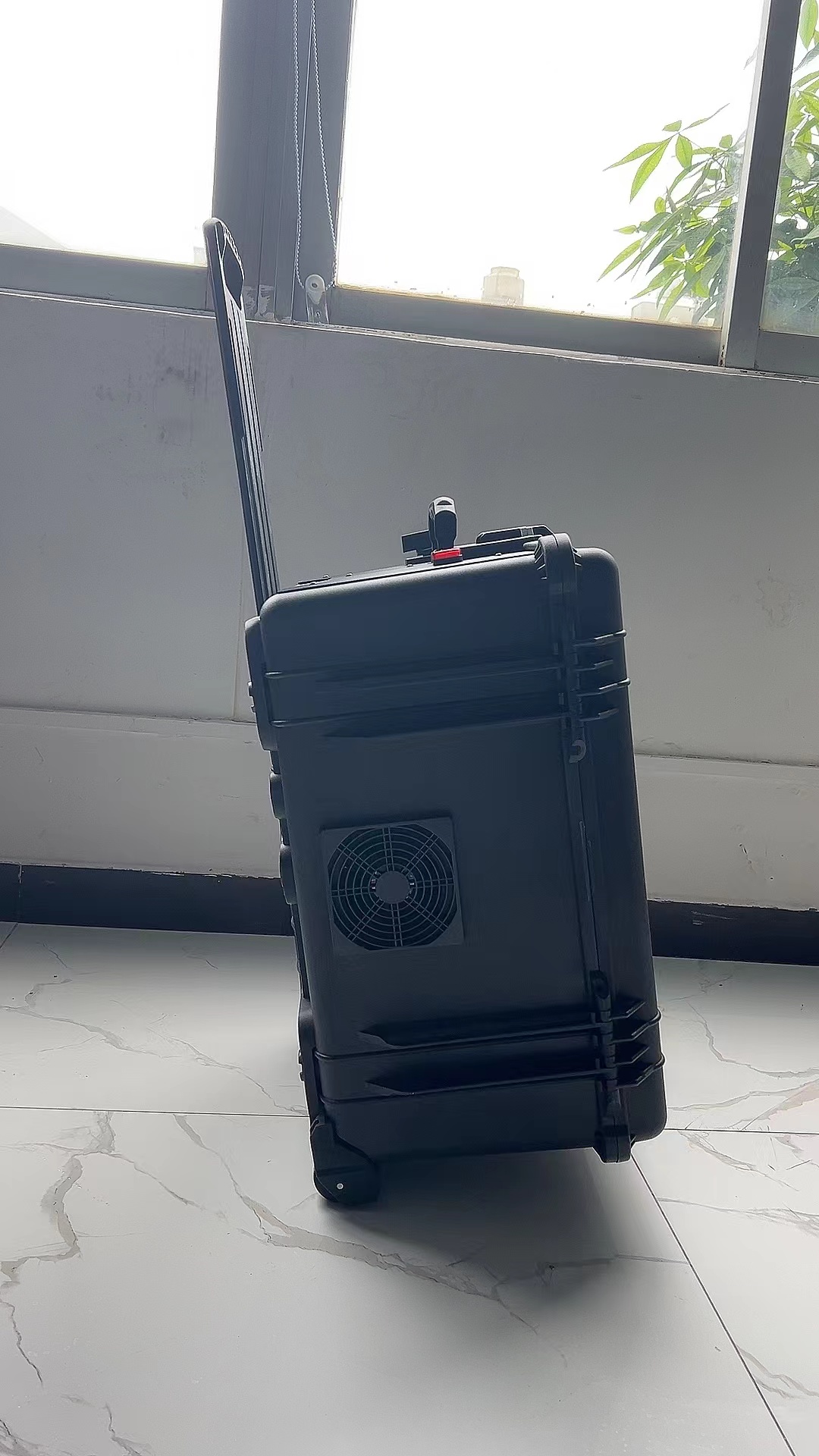 辽源手拉箱型移动通信干扰器